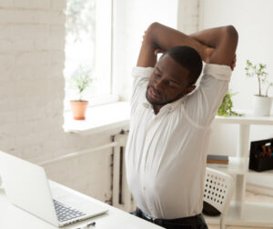 étirement et renforcement musculaire au travail