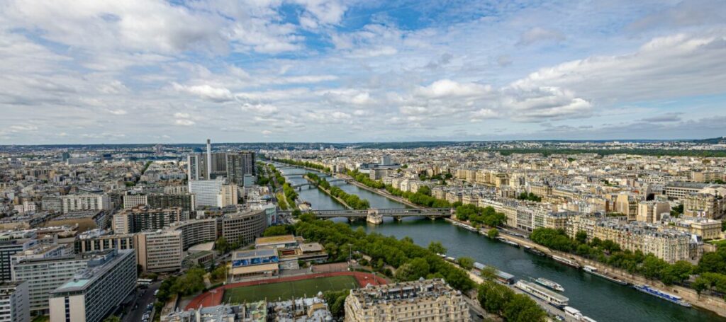 Vue de Paris et de la Seine : team building à Paris